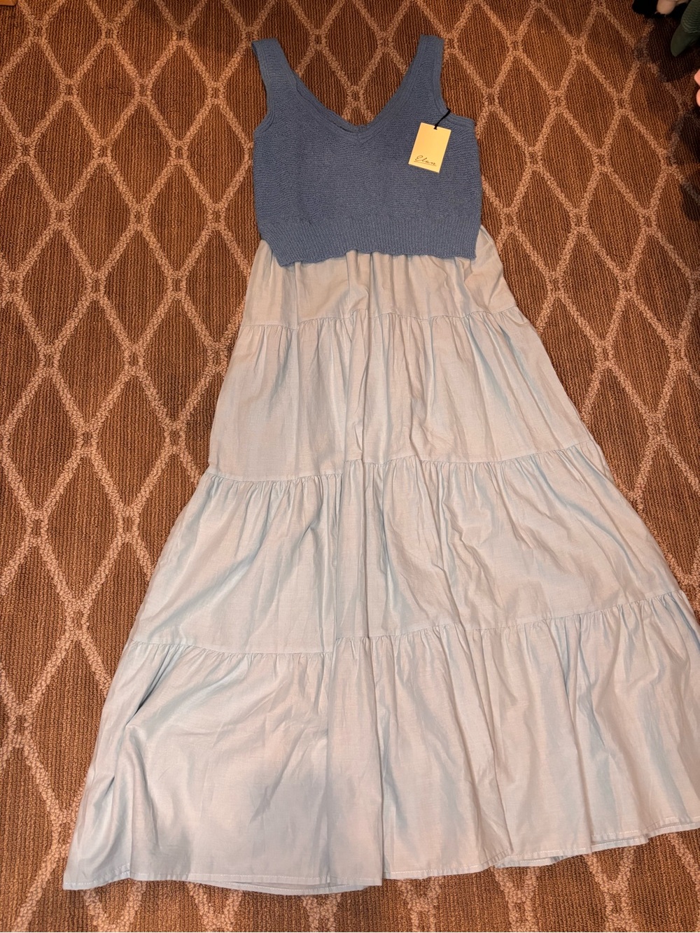 Women’s NWT Blue Tiered Maxi Dress with Knit Bodice Size Medium